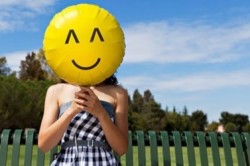 Поступление серотонина, вызывающего эйфорию